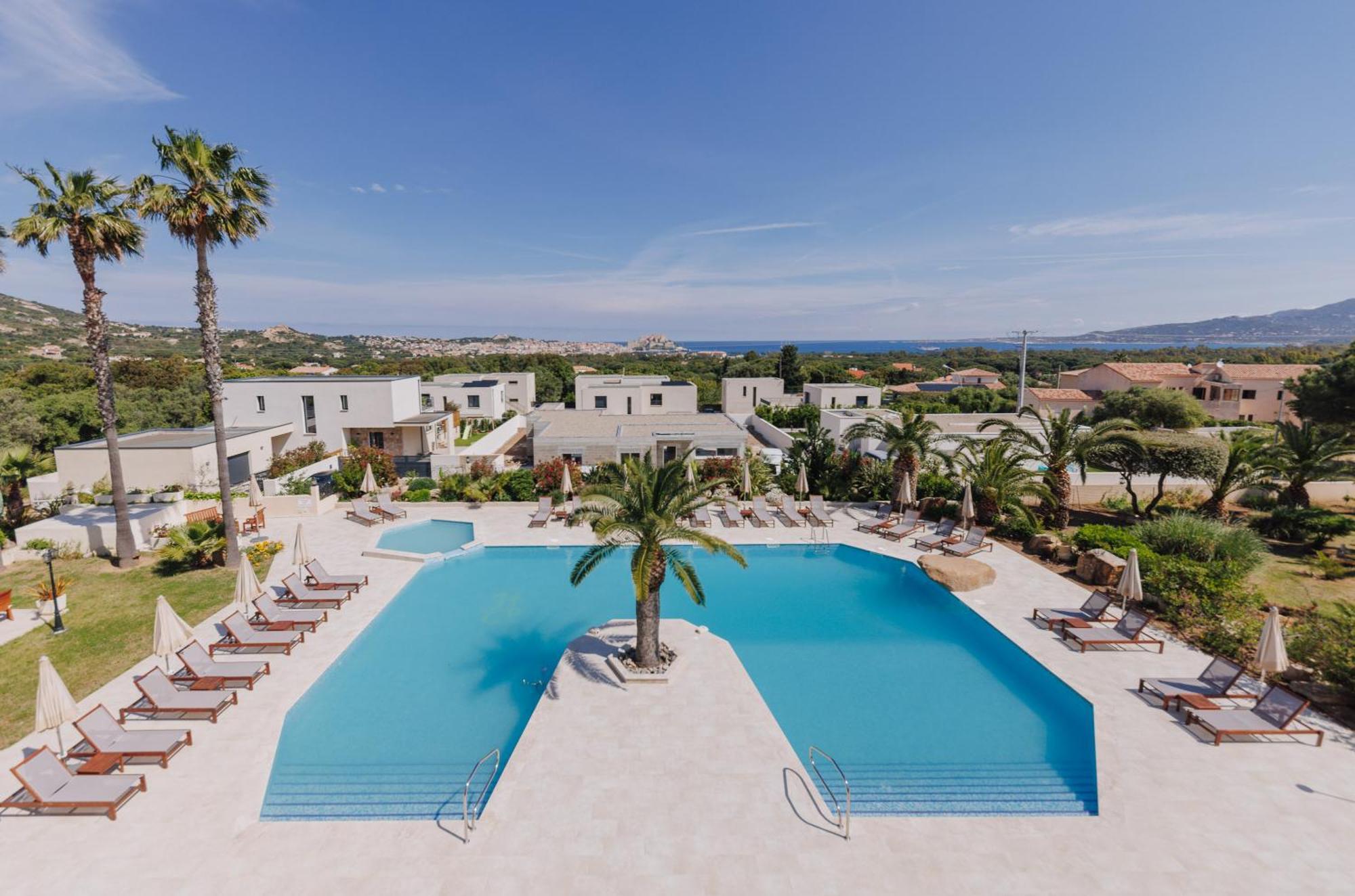 Corsica & Serena Hotel 5*